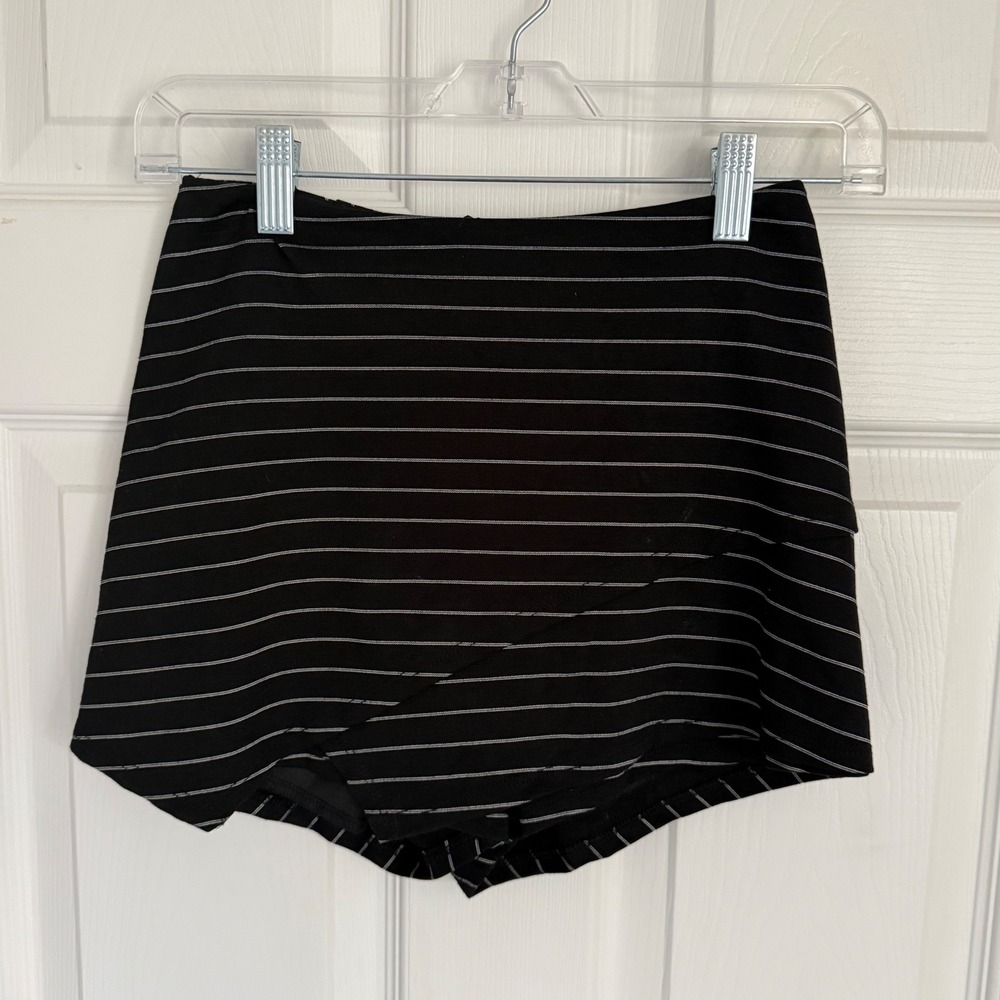 Lulus Black Pinstripe Wrap Front Asymmetrical Skort womens Small Minimalist Chic